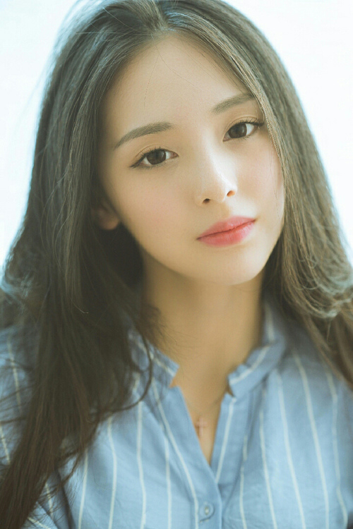 巨星荣誉之争，球场上的每一场比赛都是一场硬仗，荣耀冠军巨星之证