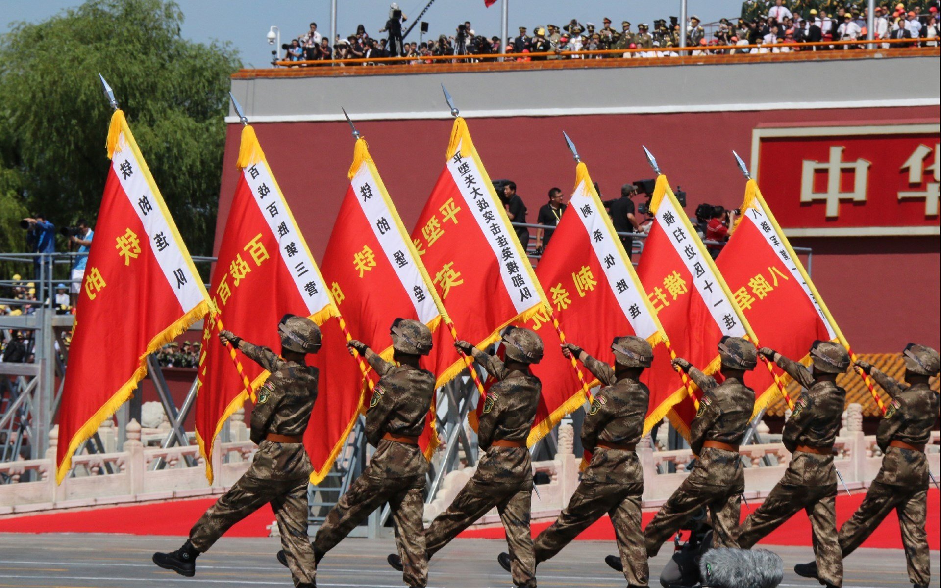 巴萨在世俱杯中夺冠，完成五冠伟业，巴萨六冠王世俱杯